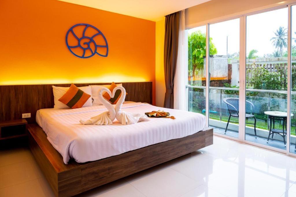Patong Dipantai Boutique Beach Resort מראה חיצוני תמונה