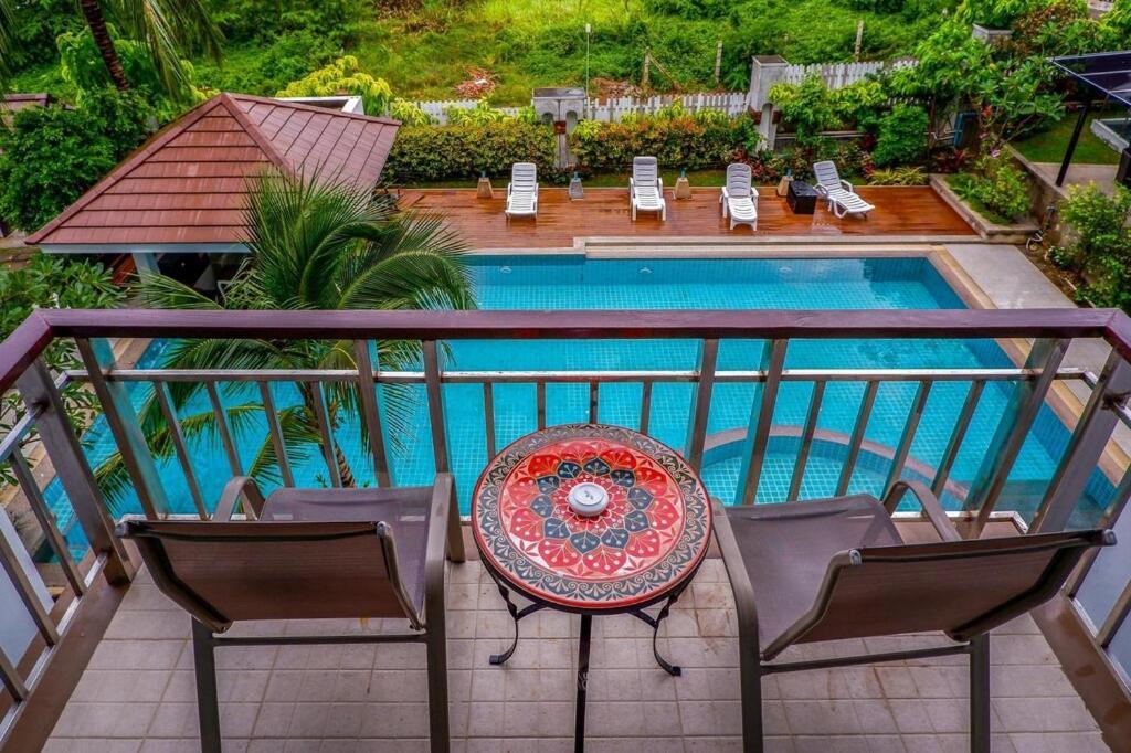 Patong Dipantai Boutique Beach Resort מראה חיצוני תמונה