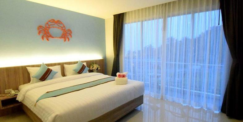 Patong Dipantai Boutique Beach Resort מראה חיצוני תמונה