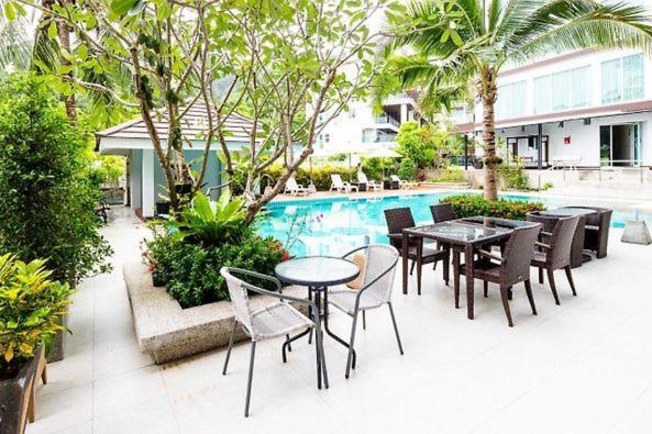 Patong Dipantai Boutique Beach Resort מראה חיצוני תמונה