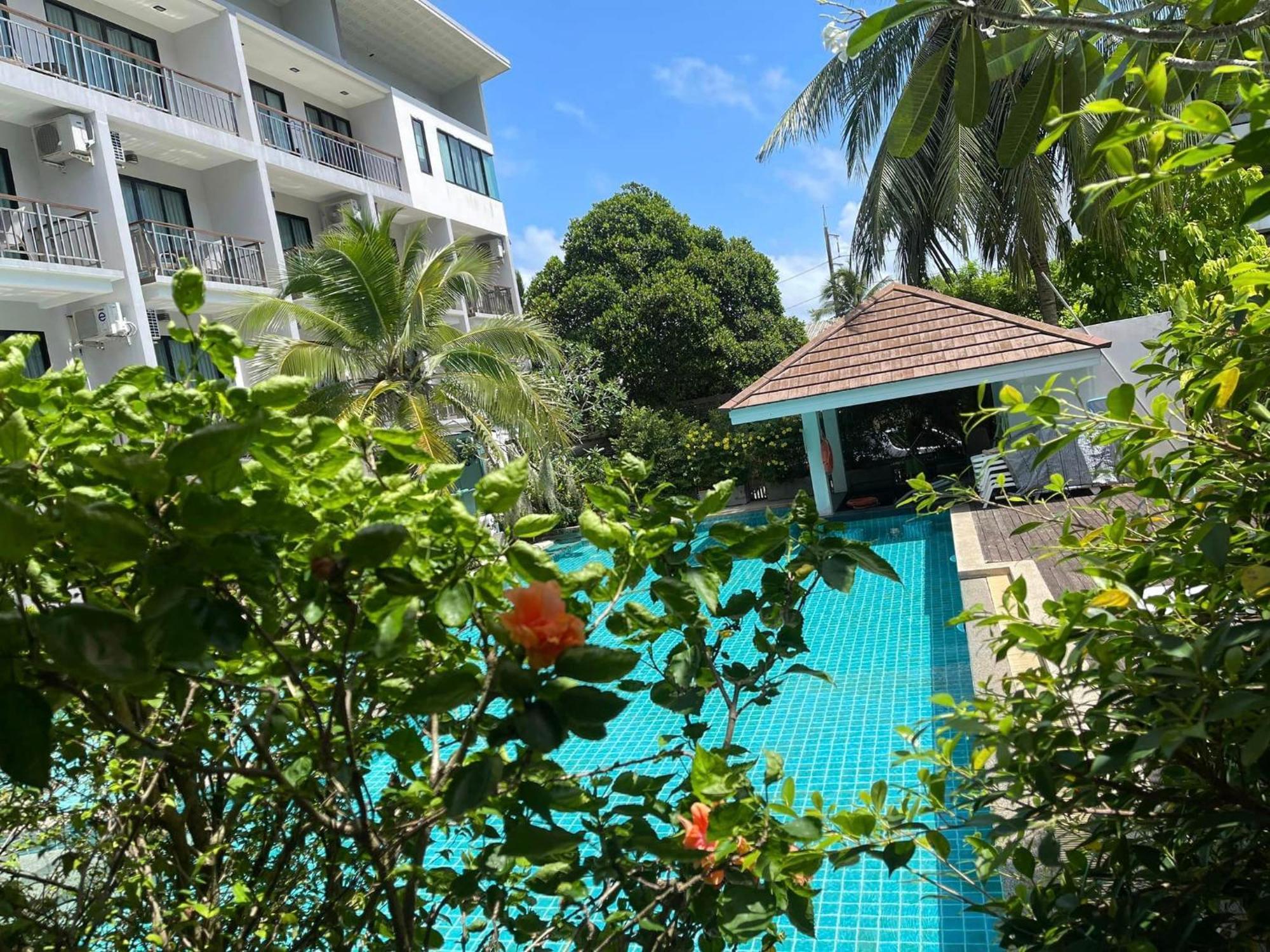 Patong Dipantai Boutique Beach Resort מראה חיצוני תמונה