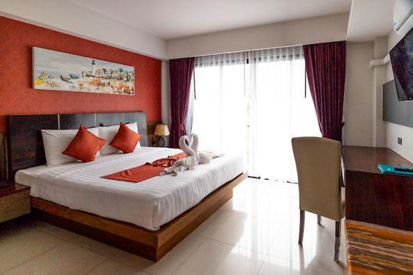 Patong Dipantai Boutique Beach Resort מראה חיצוני תמונה