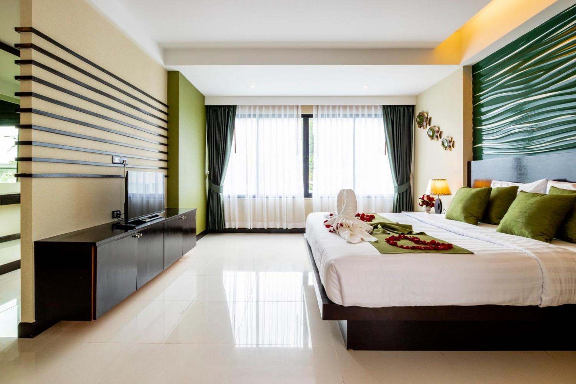 Patong Dipantai Boutique Beach Resort מראה חיצוני תמונה